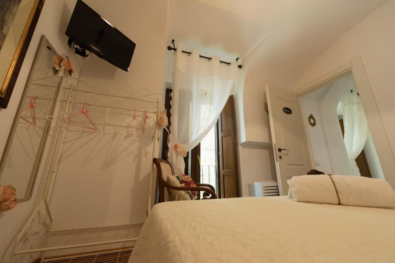 La Casa Degli Angeli Bed & Breakfast Salerno Eksteriør bilde