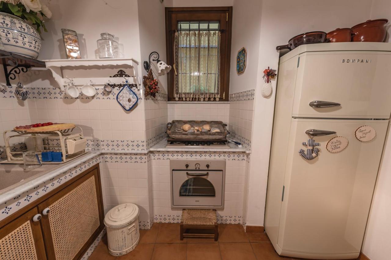 La Casa Degli Angeli Bed & Breakfast Salerno Eksteriør bilde