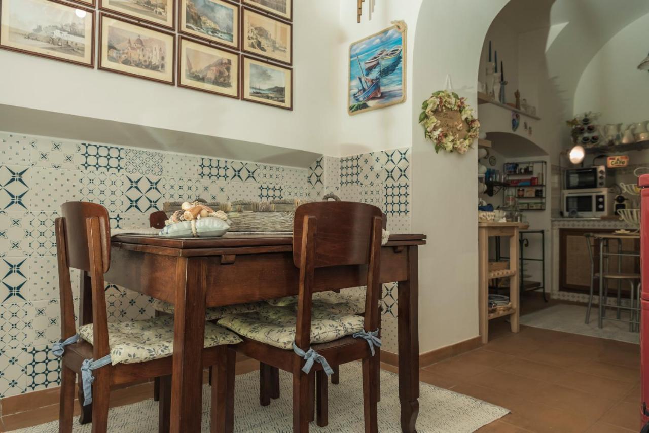 La Casa Degli Angeli Bed & Breakfast Salerno Eksteriør bilde