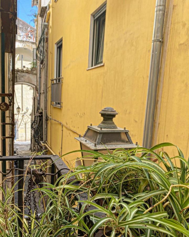 La Casa Degli Angeli Bed & Breakfast Salerno Eksteriør bilde