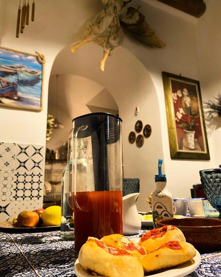 La Casa Degli Angeli Bed & Breakfast Salerno Eksteriør bilde