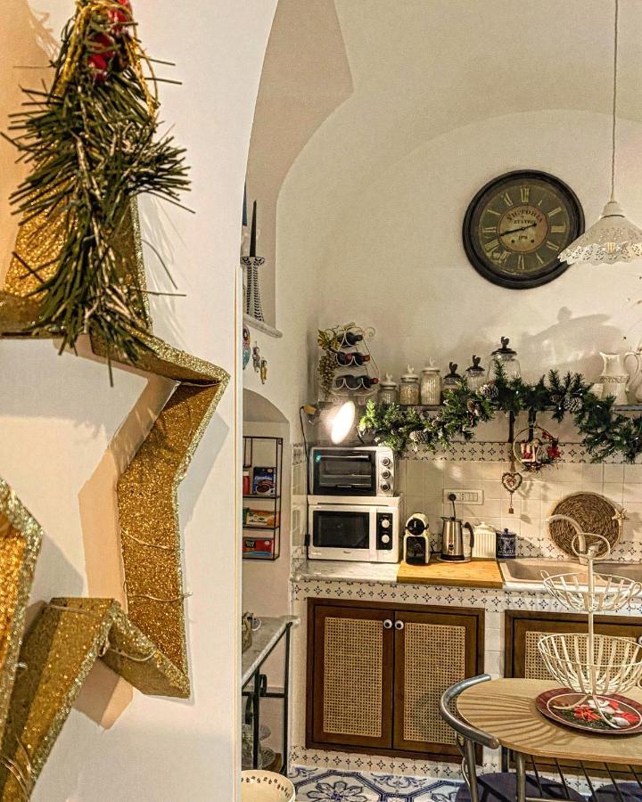 La Casa Degli Angeli Bed & Breakfast Salerno Eksteriør bilde
